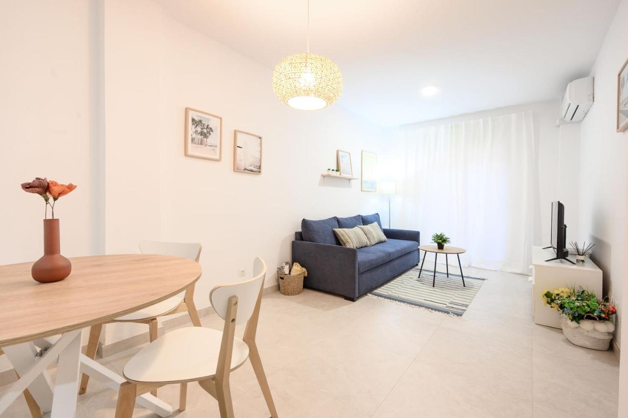 New 1 Bedroom Apartment At 4 Min To The Beach By 10Tosea フエンヒロラ エクステリア 写真
