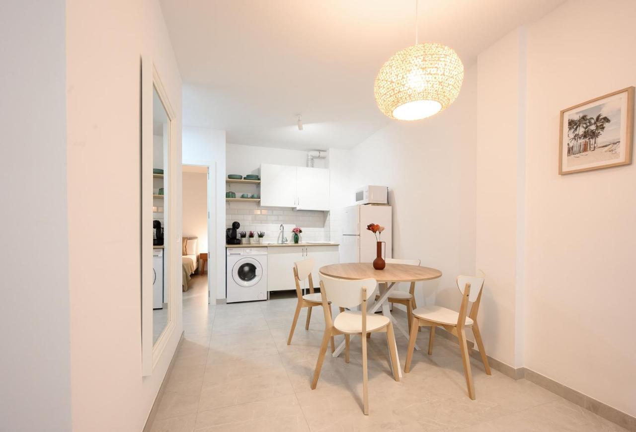 New 1 Bedroom Apartment At 4 Min To The Beach By 10Tosea フエンヒロラ エクステリア 写真
