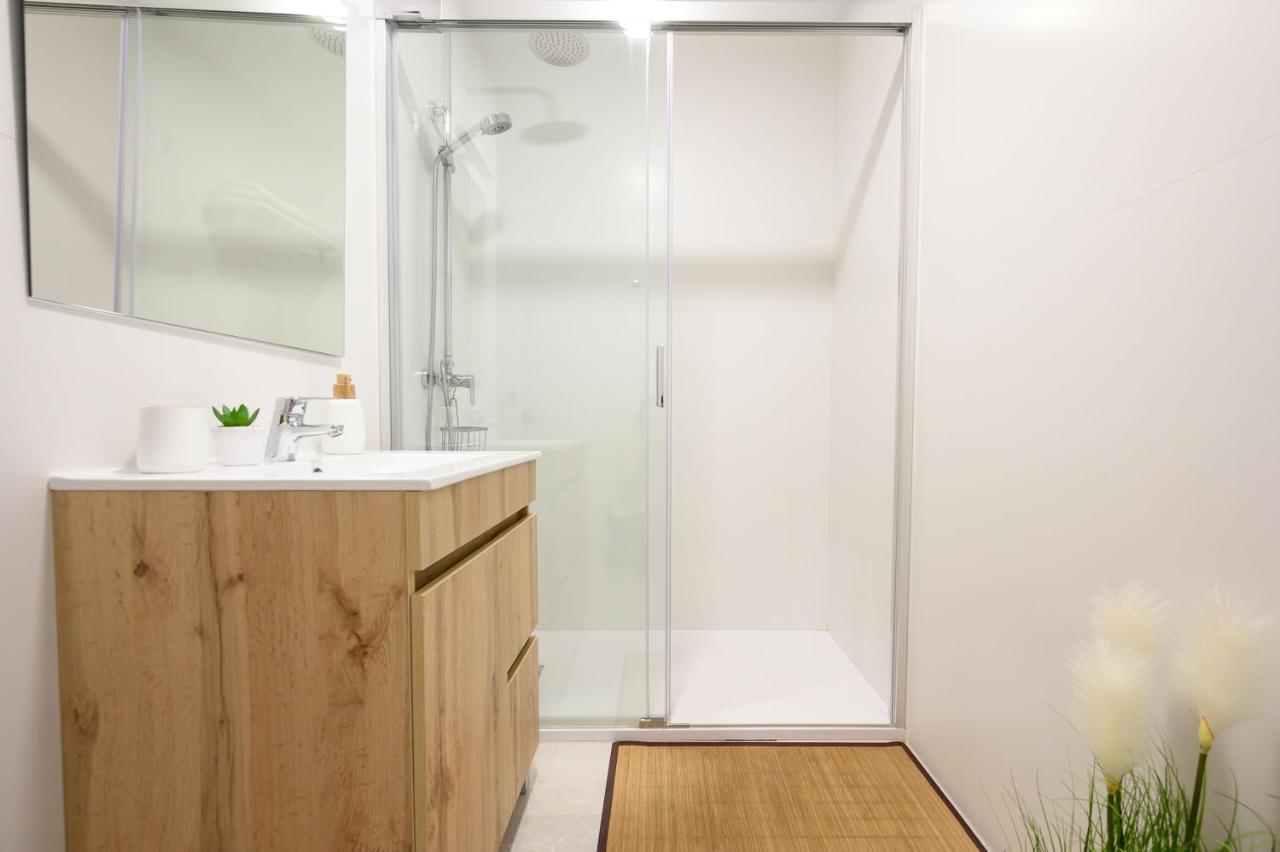 New 1 Bedroom Apartment At 4 Min To The Beach By 10Tosea フエンヒロラ エクステリア 写真