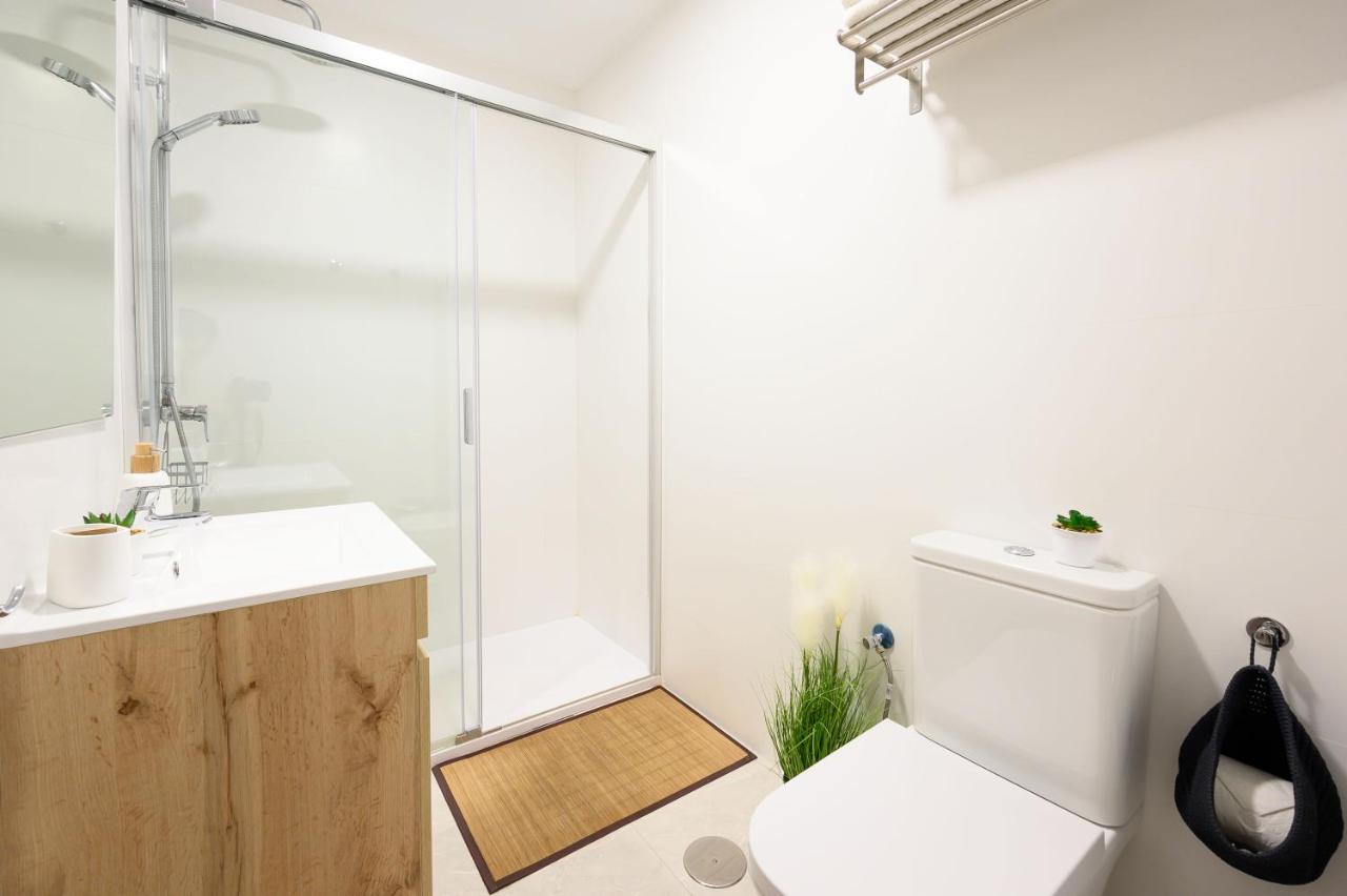 New 1 Bedroom Apartment At 4 Min To The Beach By 10Tosea フエンヒロラ エクステリア 写真